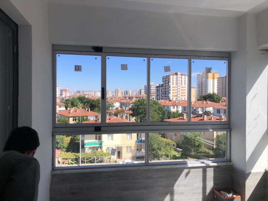 Isıcamlı Cam Balkon Modellerimiz