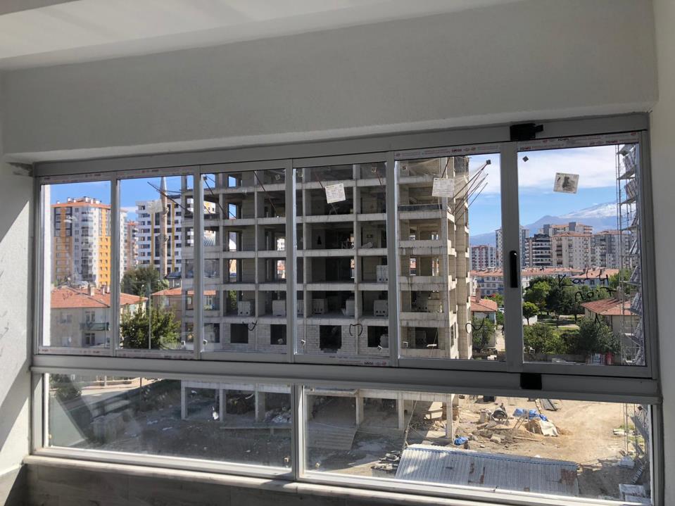 Isıcamlı Cam Balkon Modellerimiz