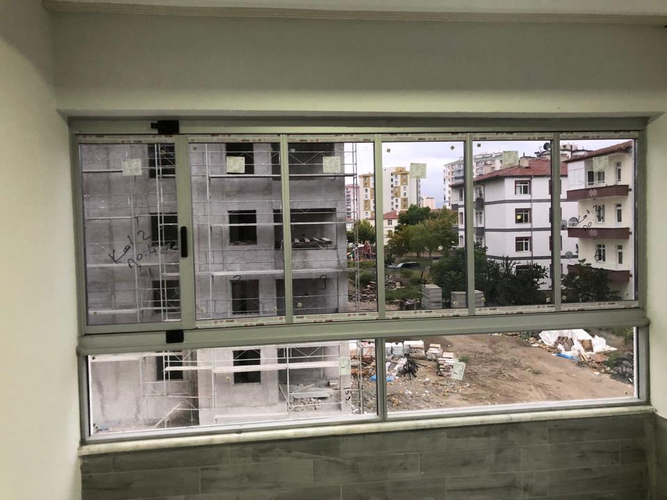 Isıcamlı Cam Balkon Modellerimiz