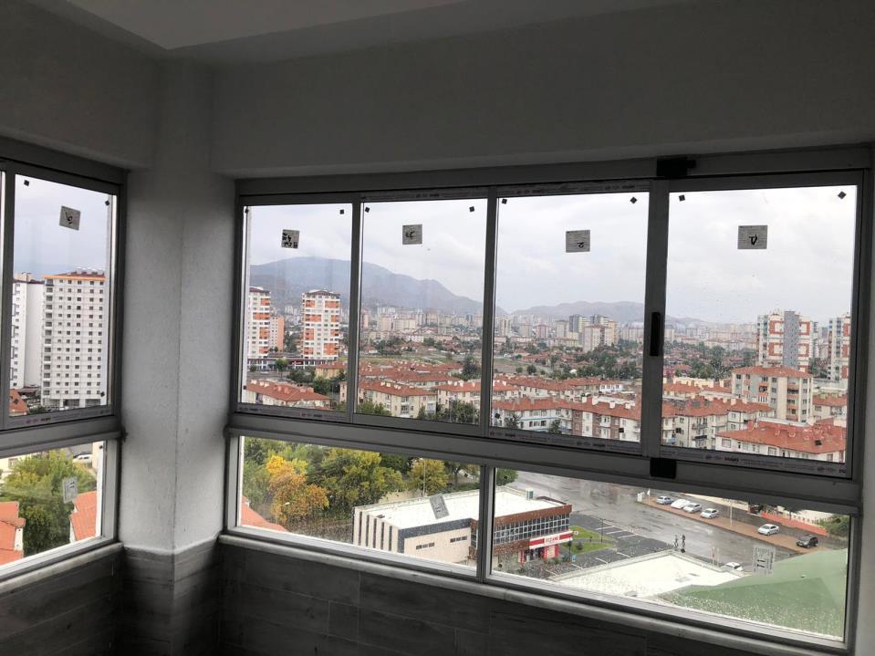 Isıcamlı Cam Balkon Modellerimiz