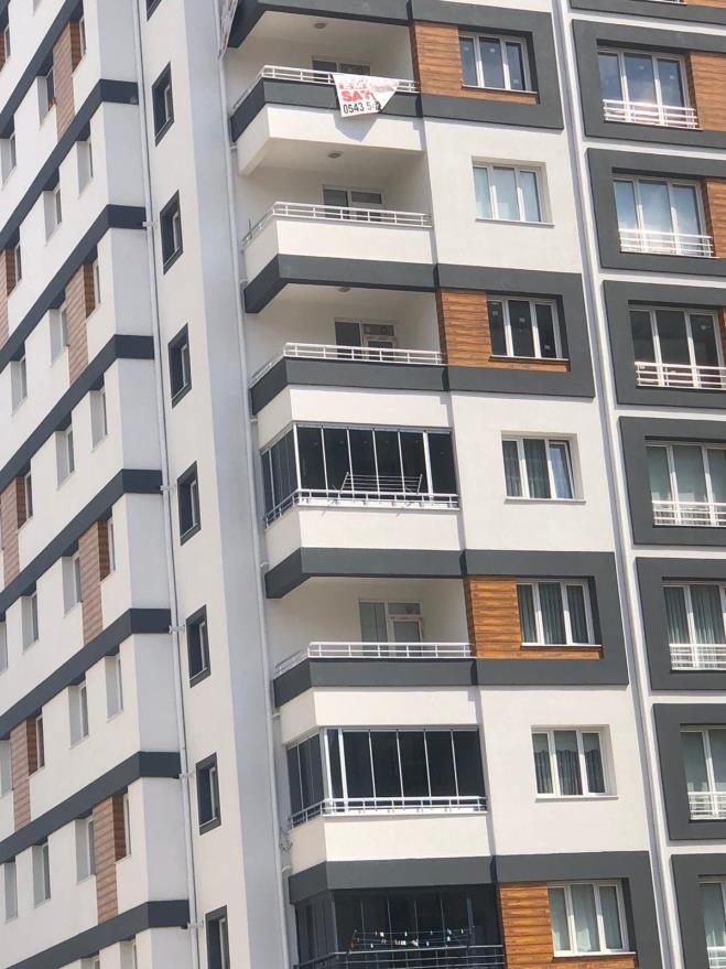 Cam Balkon